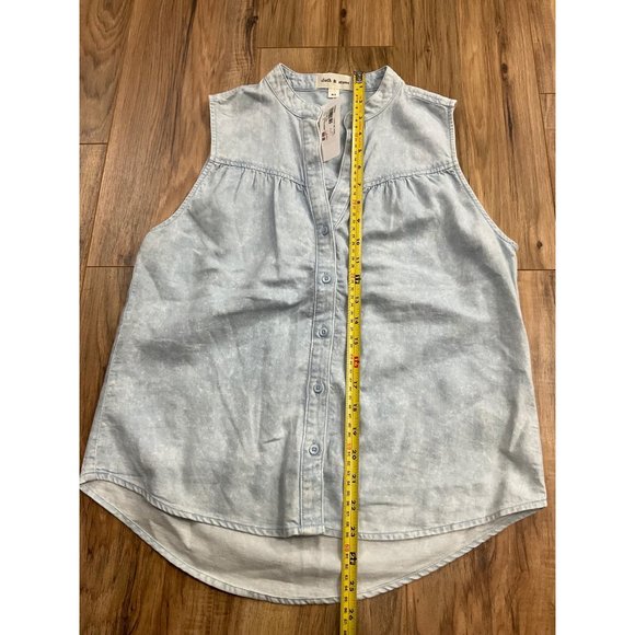 Women's NWT Cloth & Stone Sleeveless Denim  Blouse   Size: XS - Picture 7 of 12